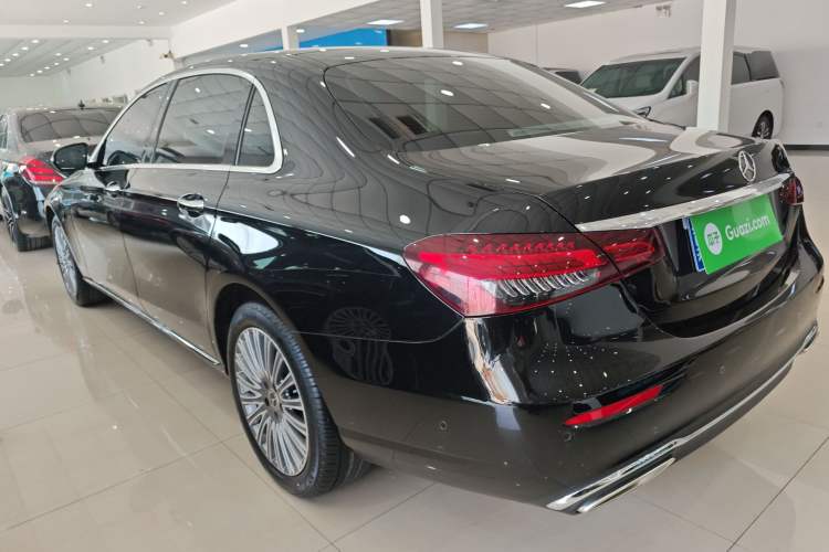 Used Mercedes-Benz E-Class 2023 Updated E 300 L Fashion Edition
