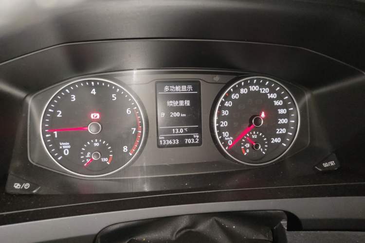 Used Volkswagen Caravelle 2018 2.0 TSI 4x4 Luxury Edition 7-Seater