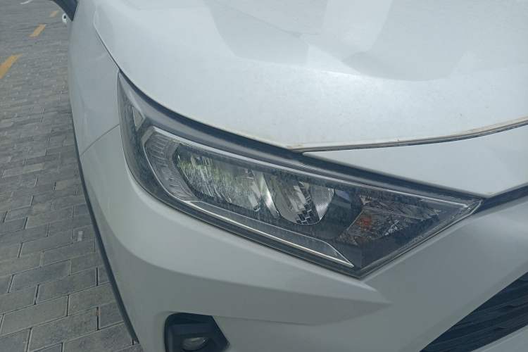 Used Toyota RAV4 2023 2.0L CVT Two-Wheel Drive Urban Edition
