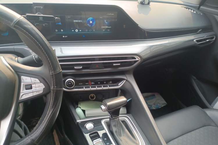 Used CHANGAN Eado 2020 PLUS Blue Whale NE 1.4T GDI DCT Prestige Model
