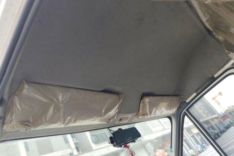 Used JMC Transit 2019 2.8T Commercial Version Long Wheelbase Mid-Roof 6-Seater Rear Single Tire China VI Emission Standard – JX493