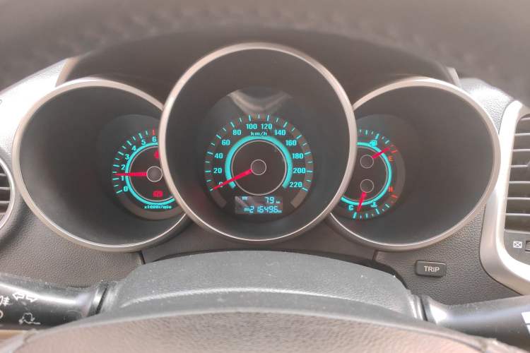 Used Changan Eado 2013 1.6L Manual Luxury Model China V Standard