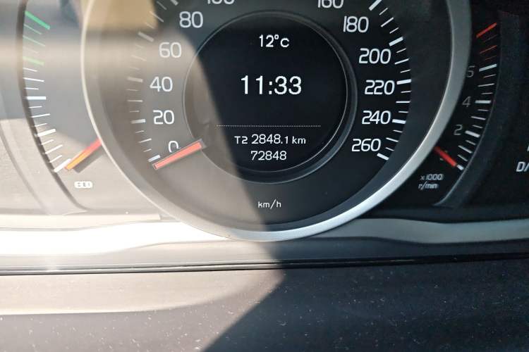 Used Volvo XC60 2015 T5 Smart Upgrade Model