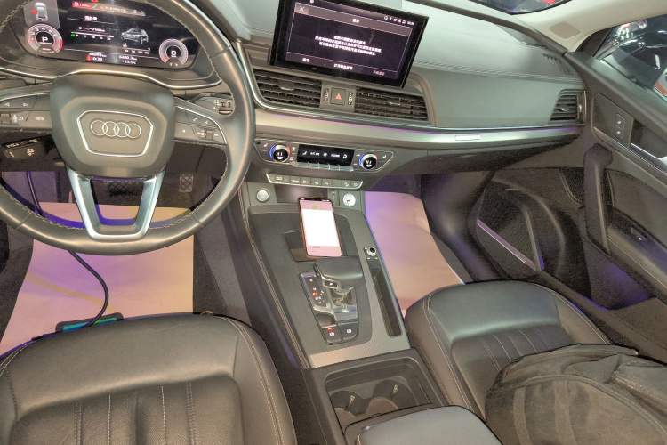 Used Audi Q5L 2022 45T Luxury Dynamic Model
