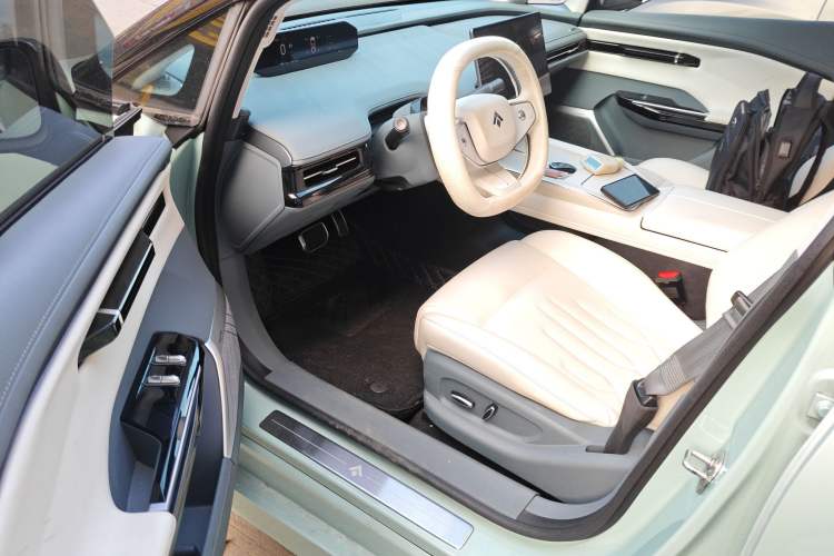 Used Hyptec GT 2023 560 Rear-Drive Tech Edition