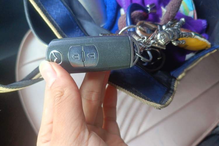 Used Mazda CX-5 2021 2.0L Automatic Two-Wheel Drive Smart Version Vehicle Key