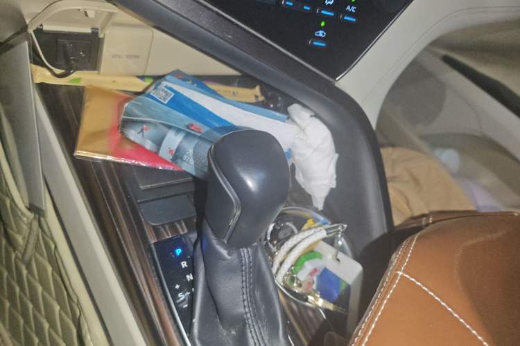 Used Toyota Camry 2018 2.0G Luxury Edition
