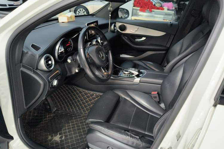 Used Mercedes-Benz GLC Coupe 2019 GLC 200 4MATIC Coupe SUV