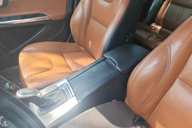 Used Volvo V60 2013 T5 Zhiya Edition