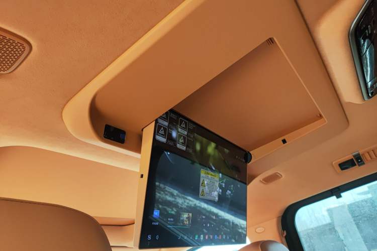 Used Wey Gaoshan 2025 Four-Wheel Drive Alpine 8
