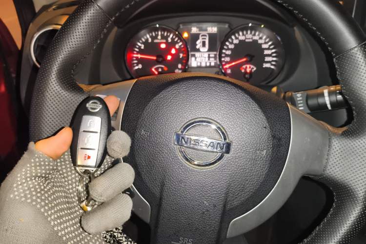 Used Nissan Qashqai 2011 2.0 XV Lea CVT 2WD
