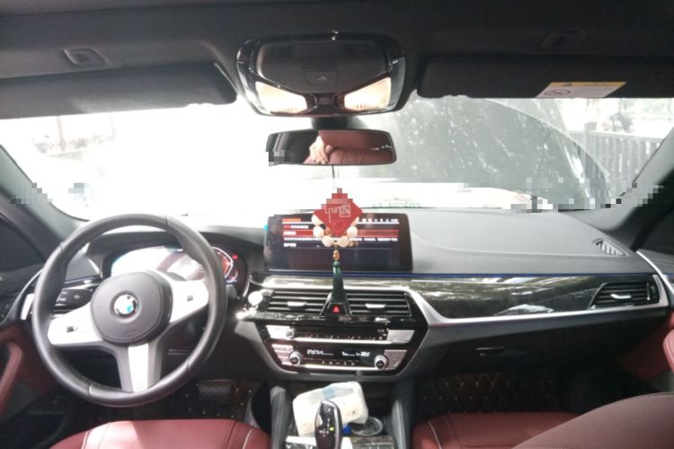 Used BMW 5 Series 2022 Second Facelift 525Li M Sport Package Center Console