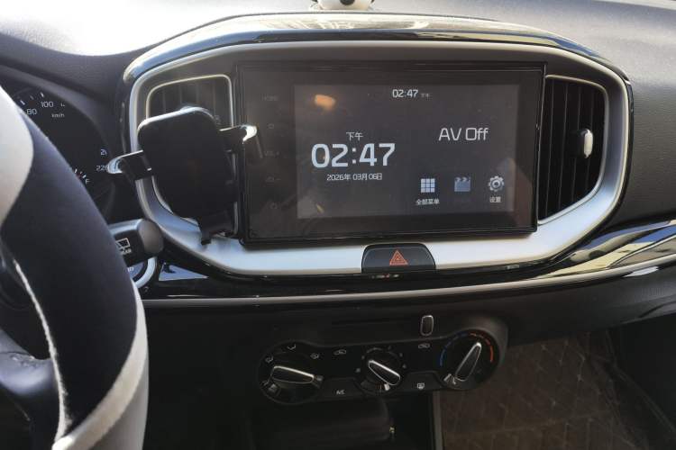 Used Kia kx1 Stonic 2021 1.4L CVT Fun Edition