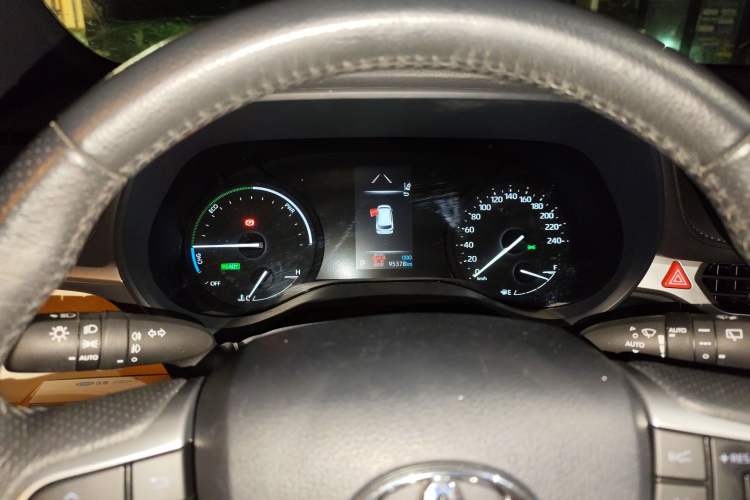 Used Toyota Granvia 2023 2.5L Hybrid Prestige VIP Edition Instrument Cluster