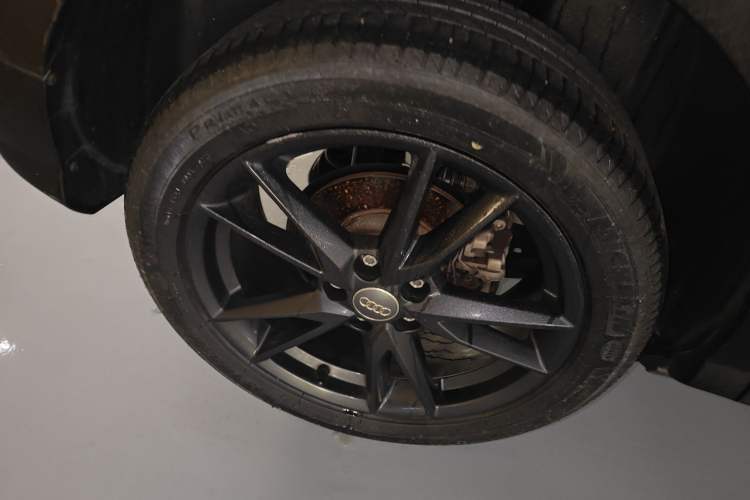 Used Audi Q2L 2021 35 TFSI Fashion Dynamic Model Right Rear Wheel Hub