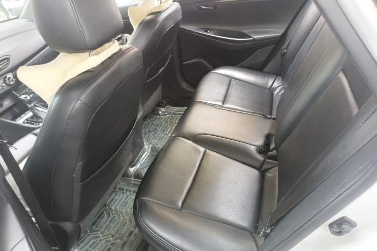 Used Hyundai Celesta 2018 1.6L Automatic GL Enjoyment Version China V Standard