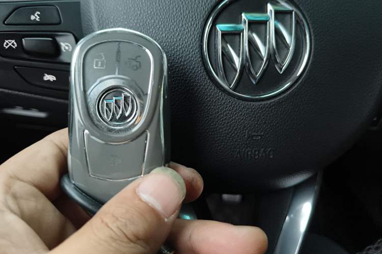 Used Buick GL6 2021 323T Mild Hybrid Connect Luxury Model