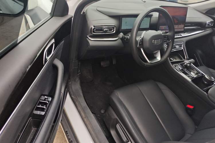 Used Geely Auto Emgrand 2026 Model 5th Generation 1.5L CVT Prestige Edition Driver Seat