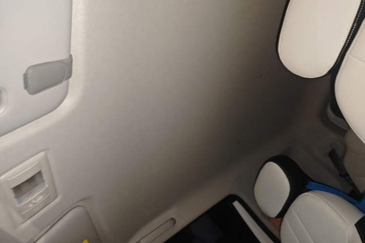 Used CHANGAN NEVO Lumin 2025 301km Honey Dew Edition
