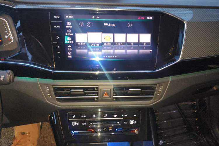 Used Volkswagen Tayron X 2020 380TSI Four-Wheel Drive Flagship Smart Connectivity Version Audio And AC Panel