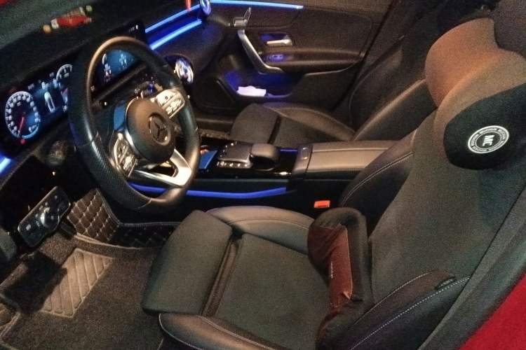 Used Mercedes-Benz A-Class 2022 Restyled A 200 L Sport Sedan Fashion Version
