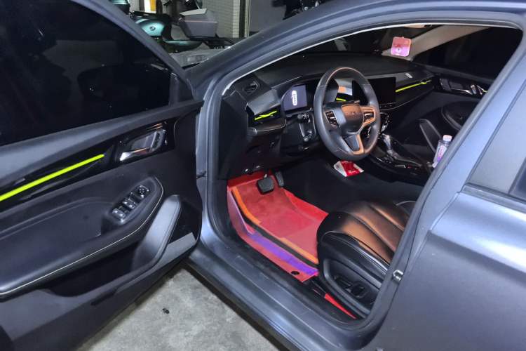 Used Roewe i5 2021 1.5L CVT Starry Edition