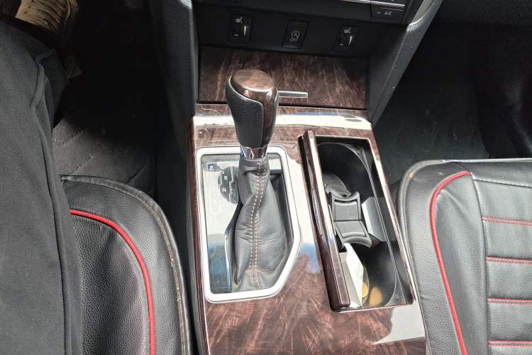 Used Toyota Camry 2016 2.0G 10th Anniversary Leading Edition Gear Lever