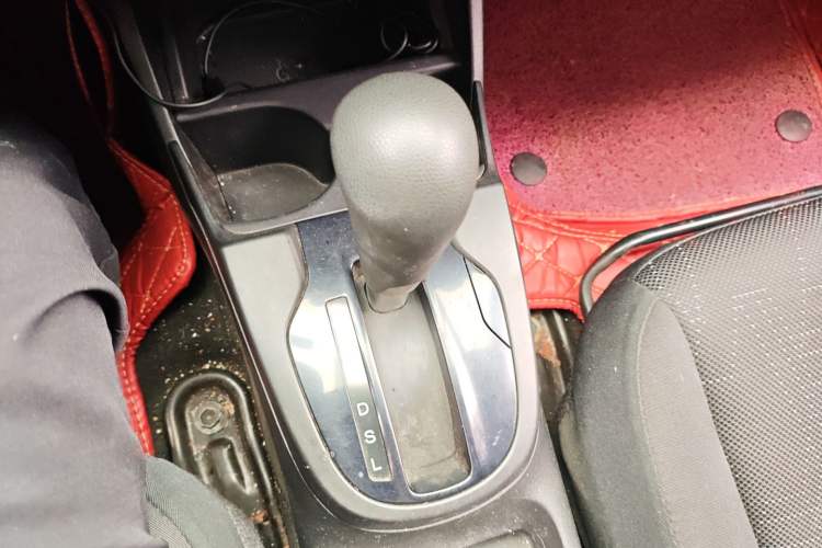 Used Honda Fit 2016 1.5L LX CVT Comfort Model Gear Lever