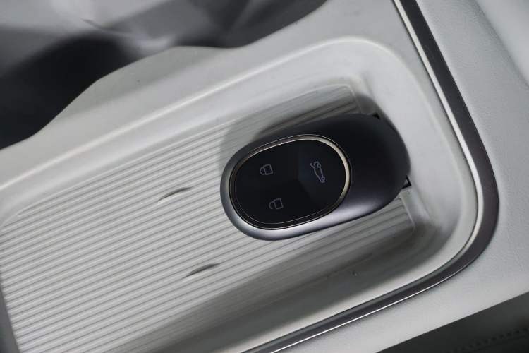 Used Nio ES6 2023 75 kWh