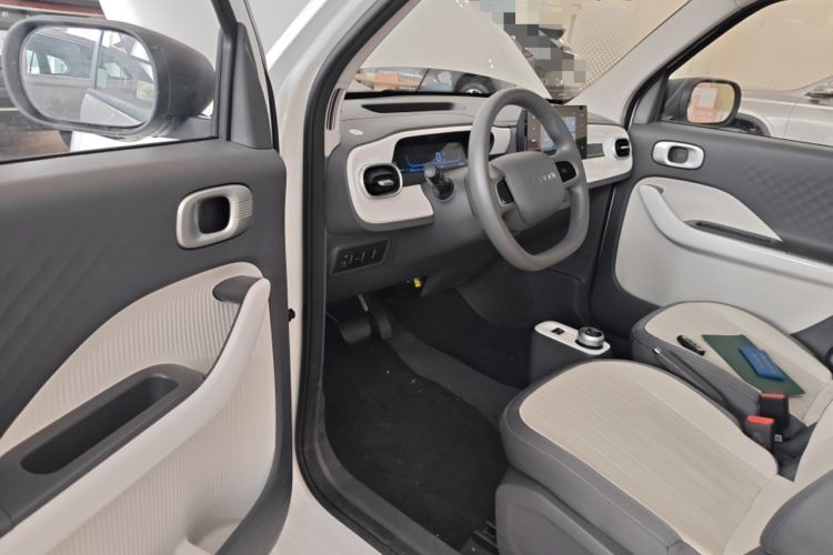 Used Livan Blue Balloon 2025 Model Dynamic Version Driver Seat