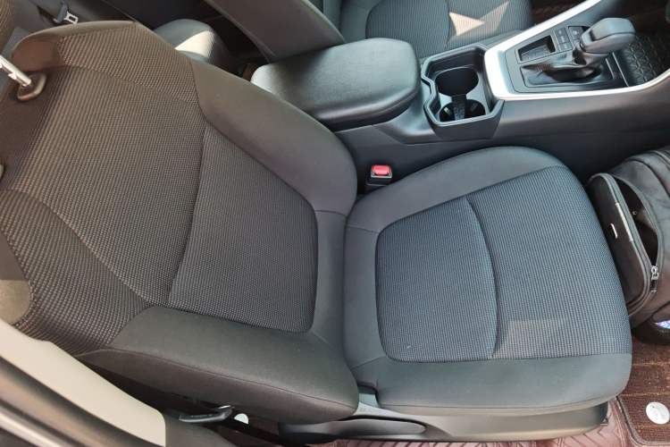 Used Toyota RAV4 2023 2.0L CVT Two-Wheel Drive Urban Edition