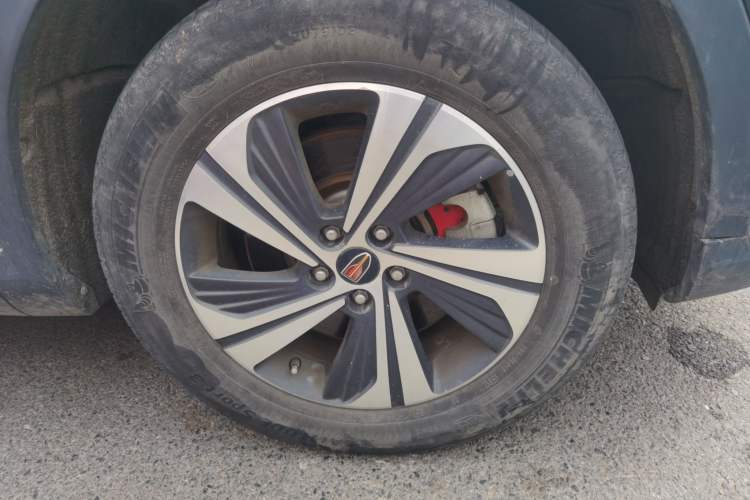 Used Hongqi HS5 2019 2.0T Smart Connect Flagship Edition Right Front Wheel Hub
