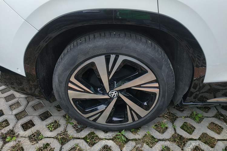 Used Volkswagen ID.6 CROZZ 2024 PRO Model