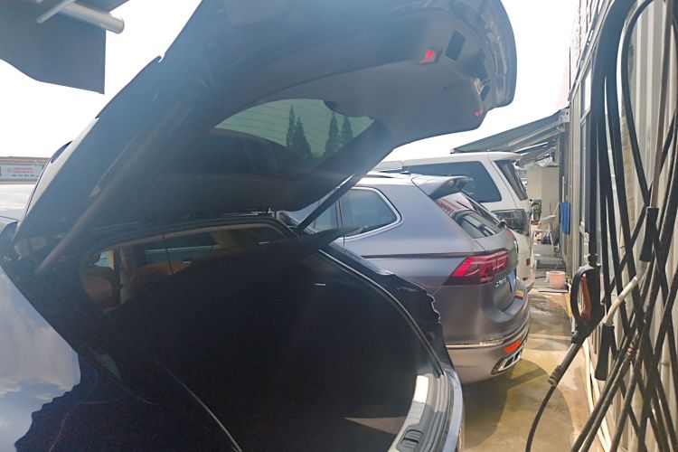 Used Hima AITO M5 2022 Extended-Range Four-Wheel Drive Ultimate Edition Trunk