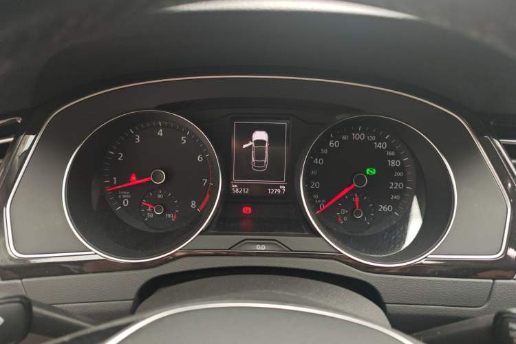 Used Volkswagen Magotan 2019 380TSI DSG Luxury Model China V Standard Instrument Cluster