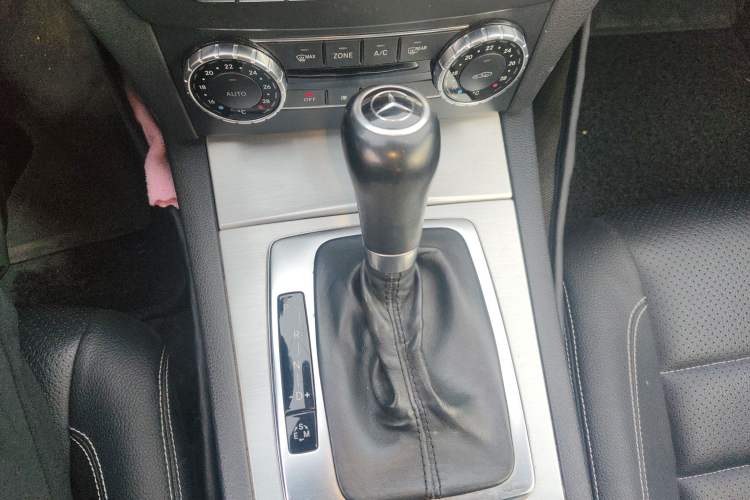 Used Mercedes-Benz C-Class 2013 C 180 Coupe Gear Lever