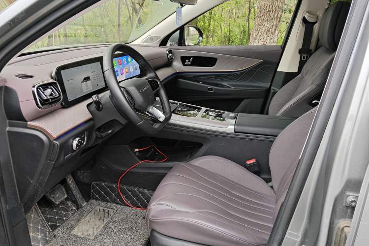 Used Chery Tiggo 9 C-DM 2025 1.5T 106KM Ultra-Comfort Edition 5 Seats Lithium-NMC
