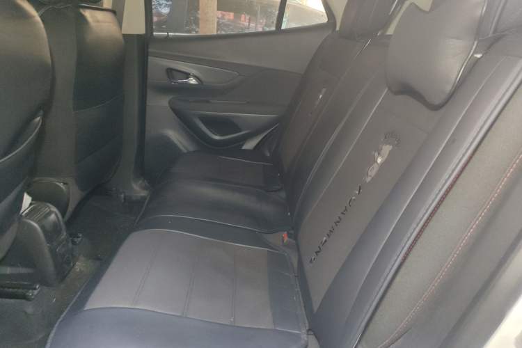 Used Buick Encore 2018 18T Automatic Two-Wheel Drive Urban Leading Model Left Rear Seat