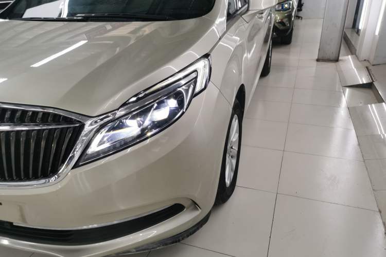 Used Buick GL8 2017 ES 28T Premium Version China V Standard
