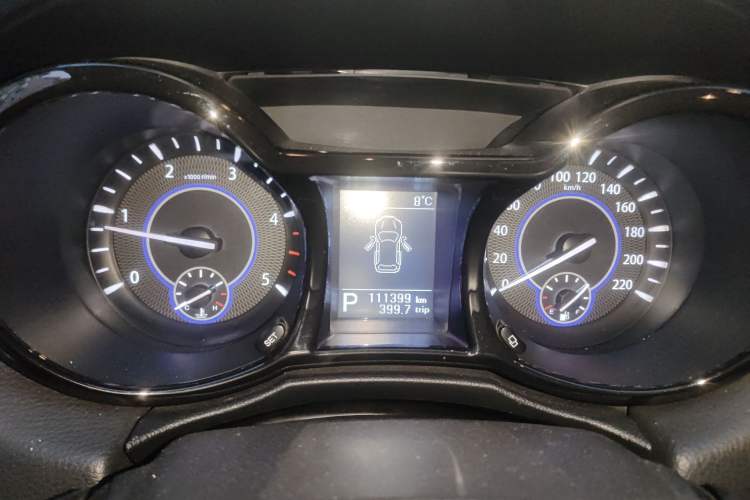 Used JMC Yusheng S350 2013 2.4T Automatic 2WD Diesel Luxury Edition 5 Seats Instrument Cluster