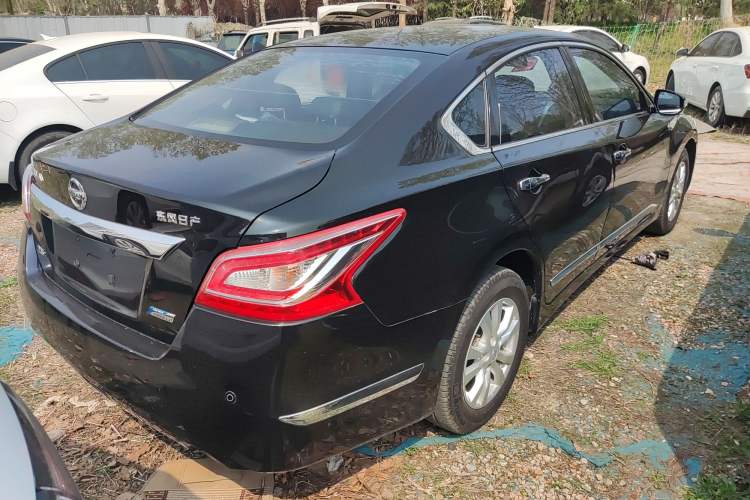 Used Nissan Teana 2013 2.5L XL Leading Edition Rear Right 45 Deg