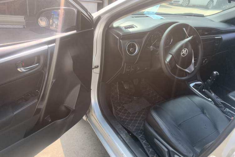 Used Toyota Corolla 2017 Revised Version 1.2T Manual GL