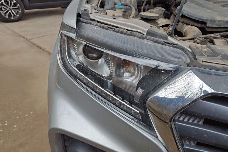 Used Great Wall Wingle 7 2019 2.0T Diesel Two-Wheel Drive Elite Version China VI Standard Big Double Cabin GW4D20M