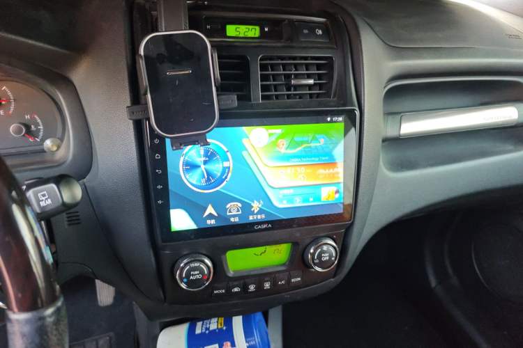 Used Kia Sportage 2011 2.0L Automatic Two-Wheel Drive GLS Audio And AC Panel