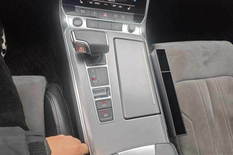 Used Audi A6L 2022 45 TFSI quattro Prestige Dynamic Edition
