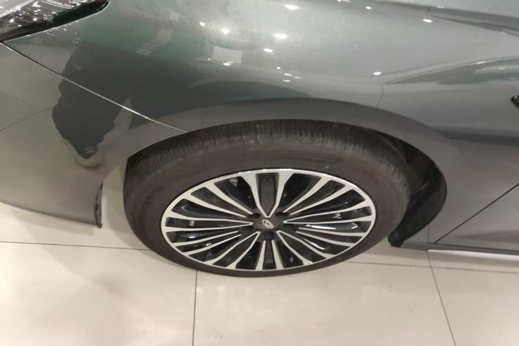 Used Chery Fengyun A8L 2025 1.5 TGDI 145 km Luxury Version
