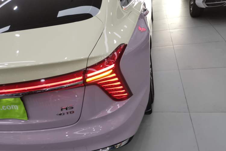 Used Hongqi H5 2023 2.0T Automatic Smart Connect Flagship Edition
