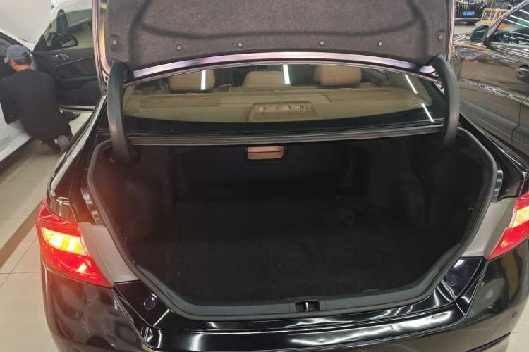 Used Toyota Camry 2013 2.0G Comfort Edition
