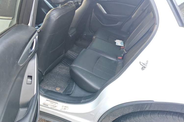 Used Mazda CX-4 2018 2.0L Automatic Two-Wheel Drive Blue Sky Dynamic Version China V Standard