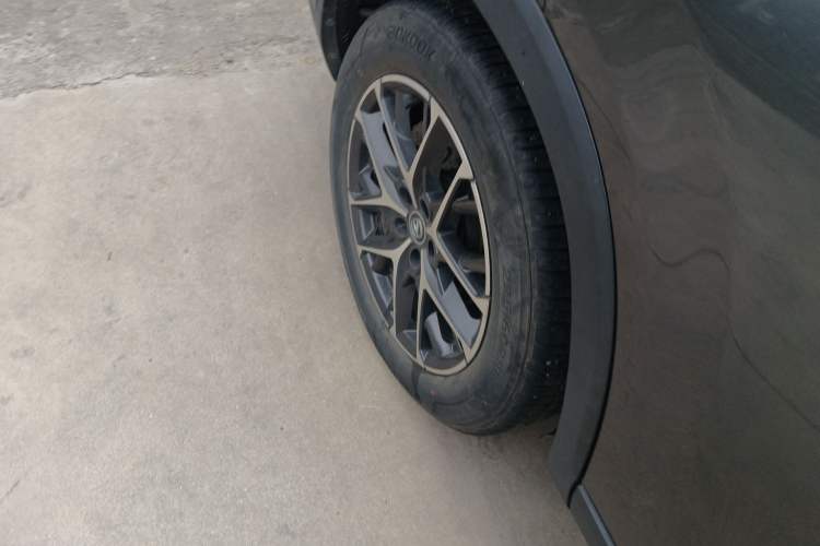 Used CHANGAN CS75 PLUS 2022 2nd Generation 1.5T Automatic Prestige Version Exterior 5